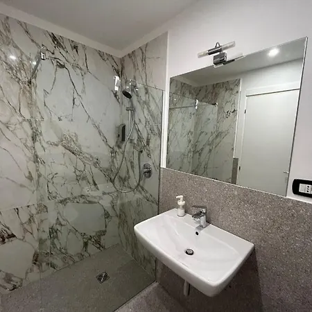 La Suite Del Centro Storico Naples Exterior photo
